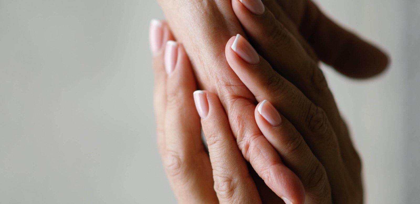 Можно ли сдавать в багаж сумки для переездов? (Авиационный справочник 2026)