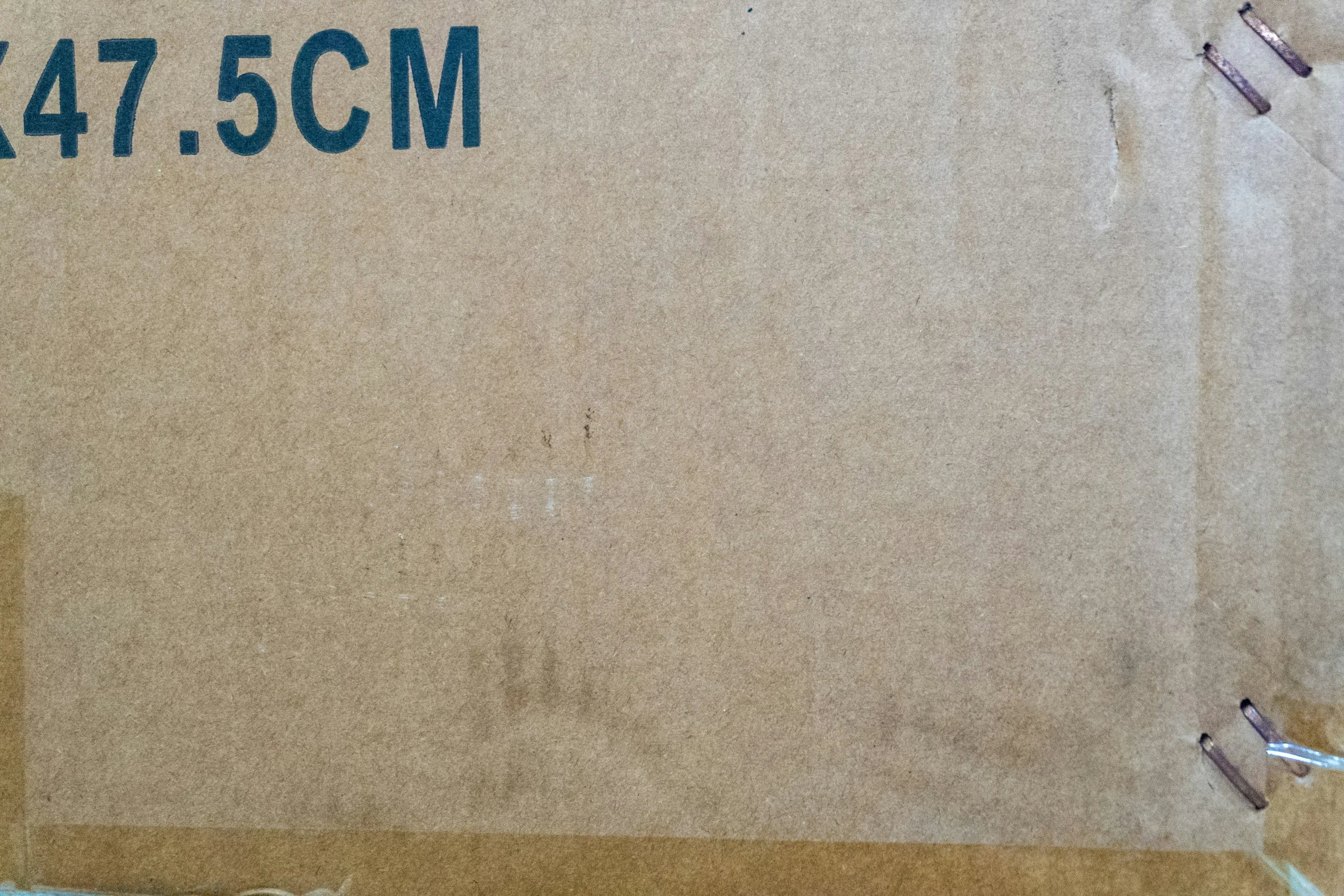 moving bags vs cardboard boxes Load Capacity and Durability Specs