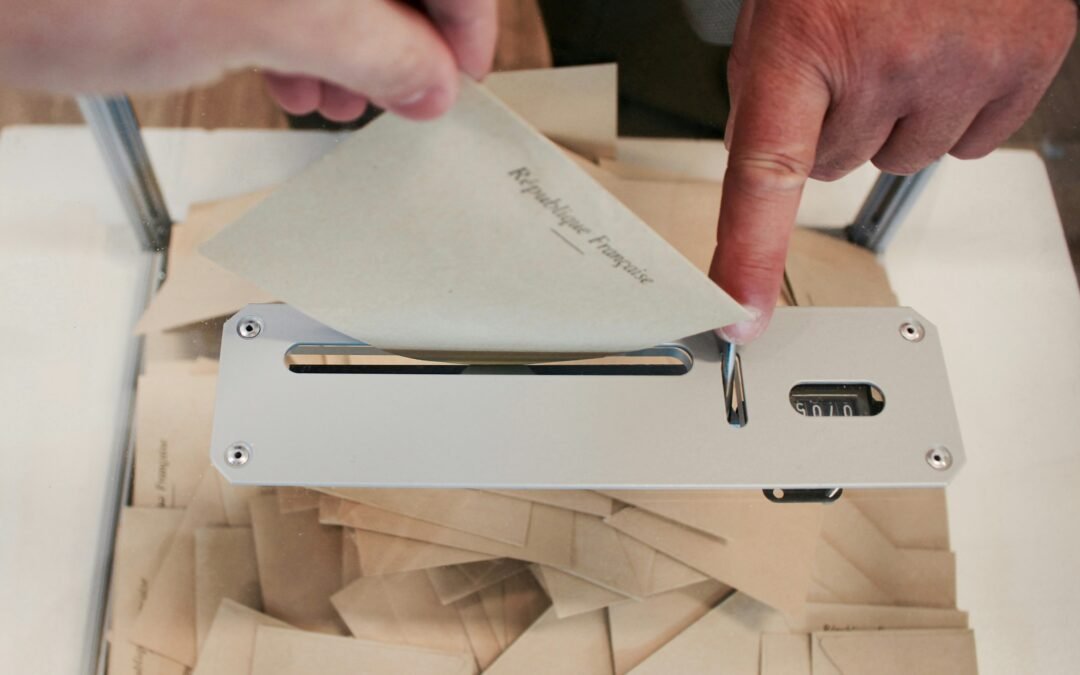Tech Pack Basics for Bags: Drawing, Specs, and Construction Notes That Prevent Errors