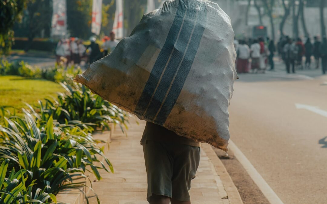 GSM Denier Moving Bag Spec Sheets: 3 Benchmarks That Matter