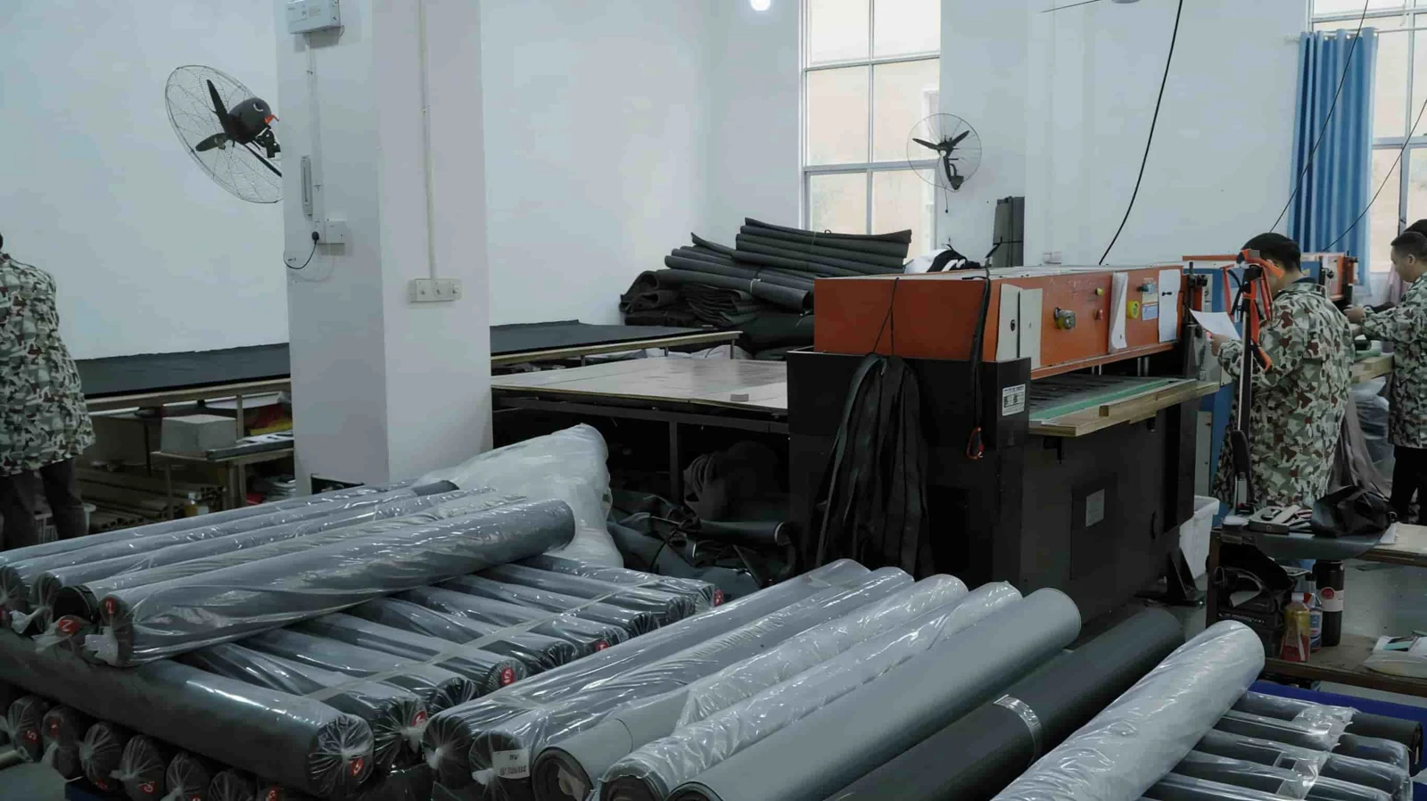 238 / Material cutting area